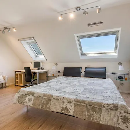 Bonsoir Apartment *